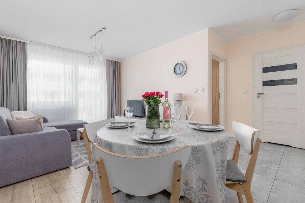 Blizej Morza II Apartament Z Garazem By Renters Appartamento Kołobrzeg Esterno foto
